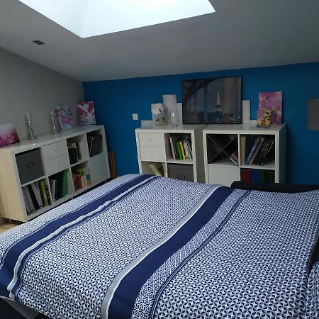 Bed and Breakfast Loft 2 Descartes Ле-Ман Экстерьер фото